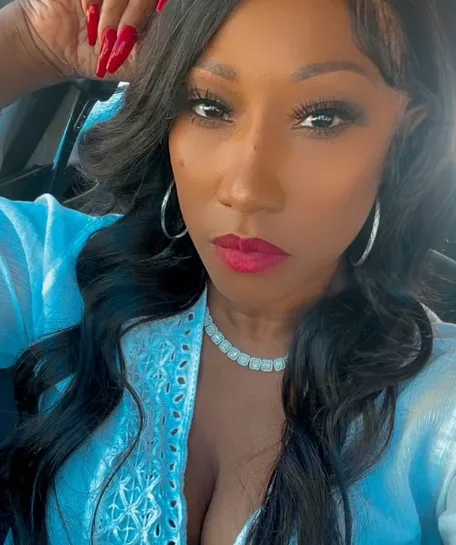 Blueface Mom Age, Height, Weight, Net Worth, Career, And More