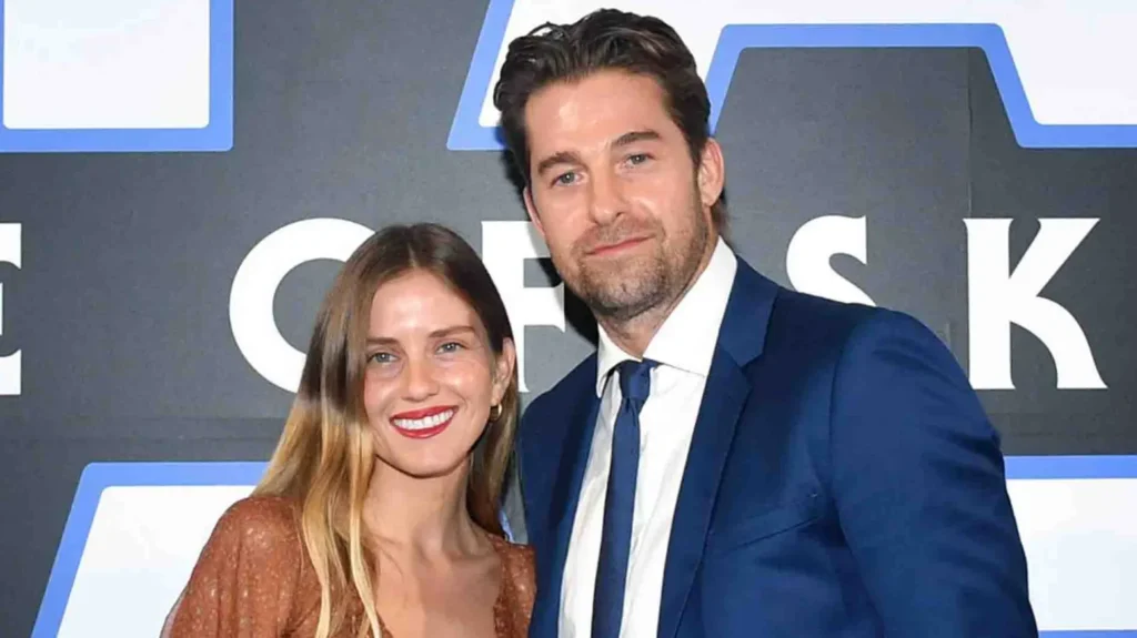 Scott Speedman's Wife, Age, Height, Weight, Net Worth, Career, And Full Bio