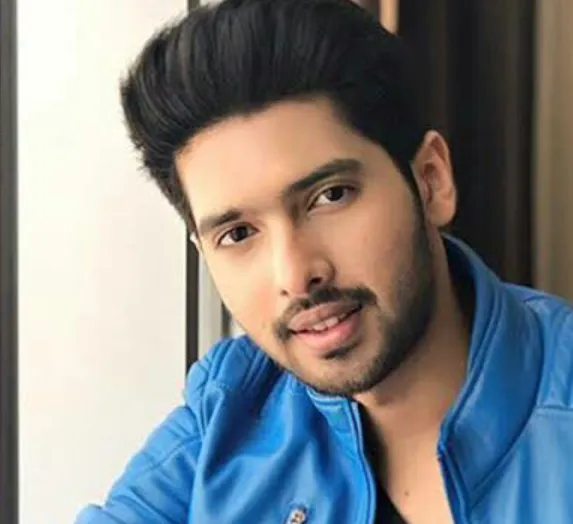 Armaan Malik Wife, Age, Height, Weight, Net Worth, Career, And More
