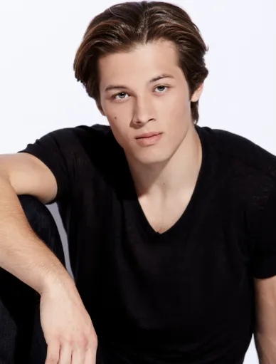 Leo Howard Height, Weight, Age, Net Worth, Career, And More