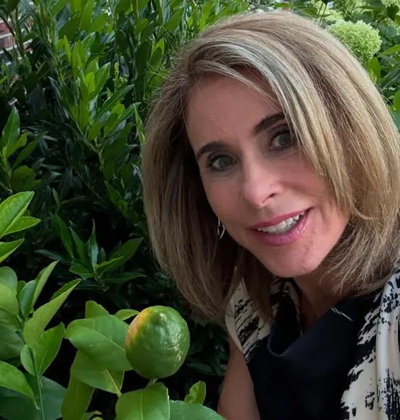 Kathy Orr: A Complete Biography of the Renowned Meteorologist Kathy Orr A Complete Biography of the Renowned Meteorologist