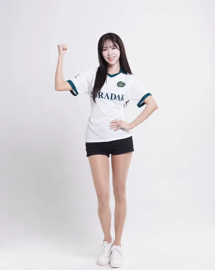 Hyein Age Everything You Need to Know About the Youngest NewJeans Star